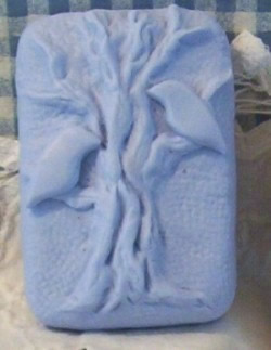 Olde Crows in Tree Soap Bar and Ornament Mold